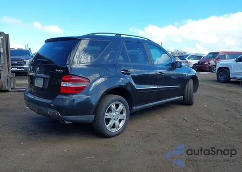 2008 Mercedes-Benz Ml 350 4Matic из США, поврежденный, VIN 4JGBB86E98A329124